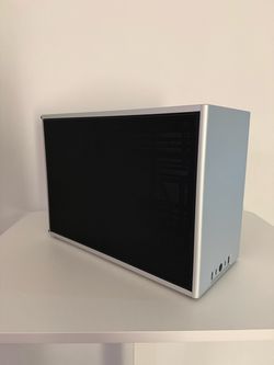 NCASE M2 SFF case (Silver)