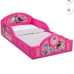 Toddler Minnie Mouse Bed With Matress