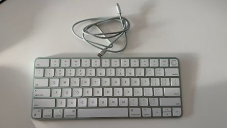 Apple Magic Keyboard with Touch ID  - A2449 -Green - Lightning