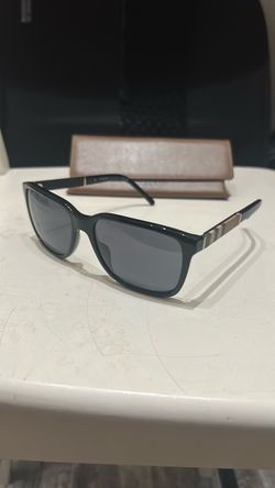 Burberry sunglasses