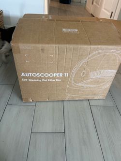AutoScooper 11 Self-Cleaning Cat Litter Box