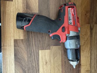 Milwaukee M12 FUEL 12V Lithium-lon Brushless Cordless 1/2 in. Hammer Drill (Tool-Only)