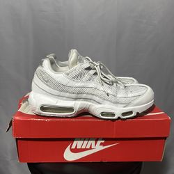 Nike Air Max 95 Essential White Pure Platinum 10.5 Mens 749766-115 OG Box