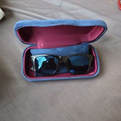 Gucci Sunglasses GG0008S