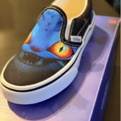 Brand new! K-Pop Demon Hunter little kids size 11