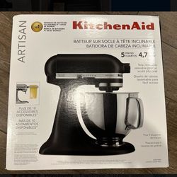 Kitchen Aid Artisan Tilt Head 5 Stand Mixer - Black Matte
