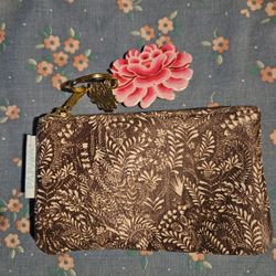 NEW WITH TAGS " PAPAYA "  ART ZIPPERED  HAND  WALLET /COIN PURSE 