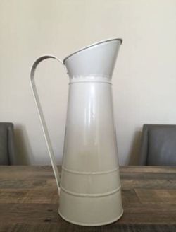 Small Pitcher/Vase (off-white)
