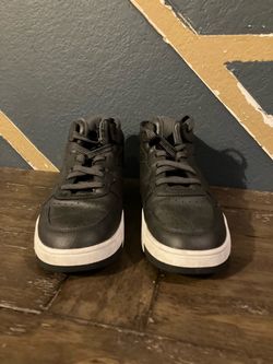 Black/grey art class shoes