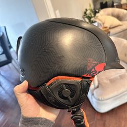 K2 Diversion Snowboard/Ski Helmet 
