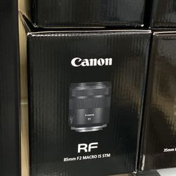 Canon RF 85mm F2 Macro Lens
