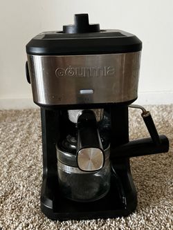 Gourmia GCM4210 Espresso, Cappuccino & Latte Maker with Frothing Wand