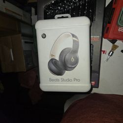 Beats Studio Pro Brand New