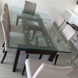 6 Italian Dining Chairs – Excellent Condition (Originally $300 Each)