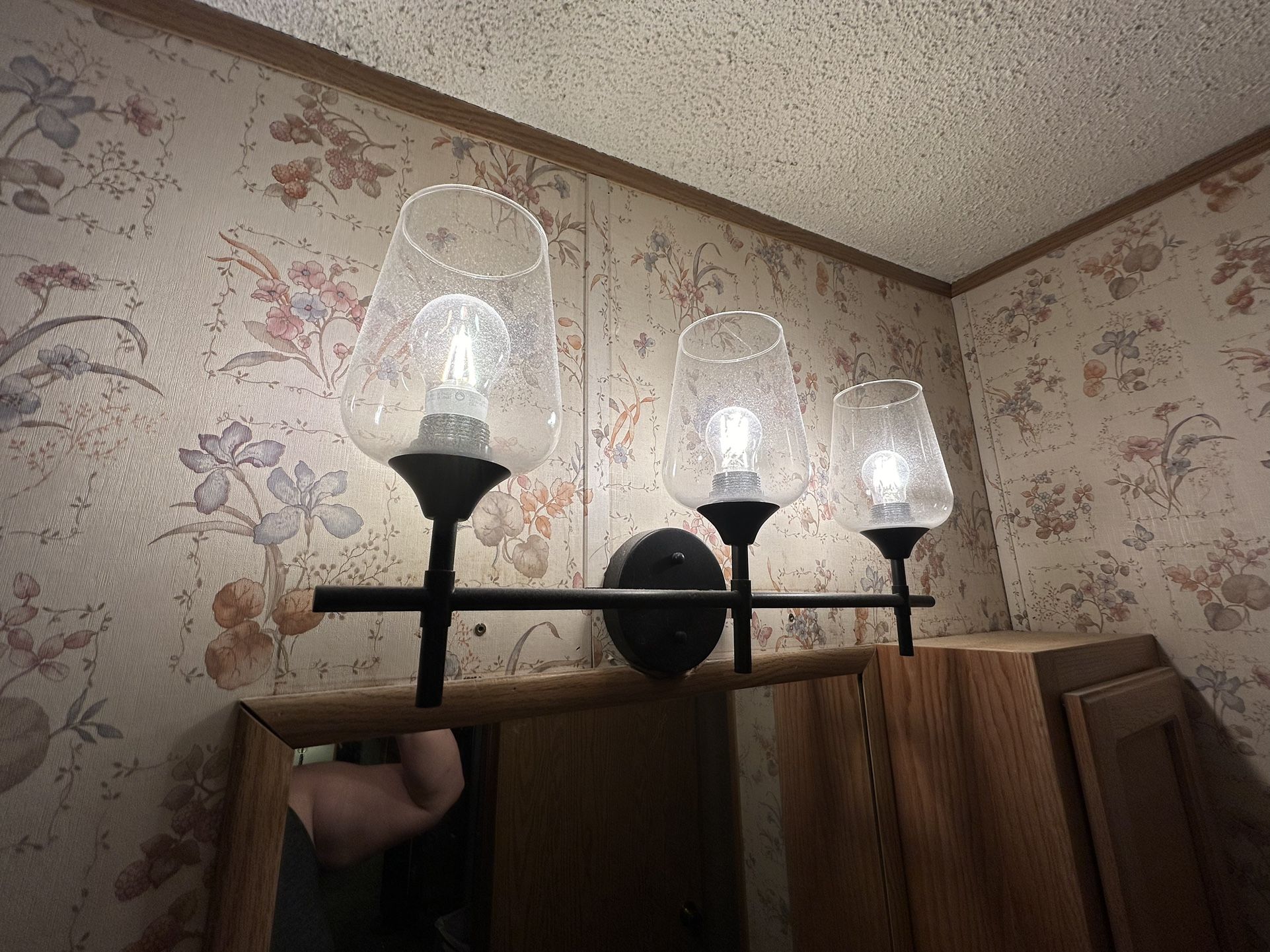 Wall Lights 3 With Glass Holders