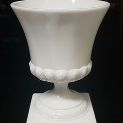 Vtg 7" Milk Glass Footed Urn