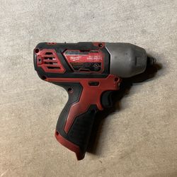 Milwaukee M12 3/8 Impact 