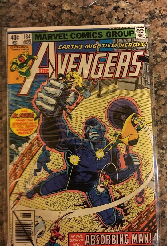 1979 the avengers #184 Marvel comics miss marvel beast Iron Man Hawkeye vision amazing cover bronze age comic book