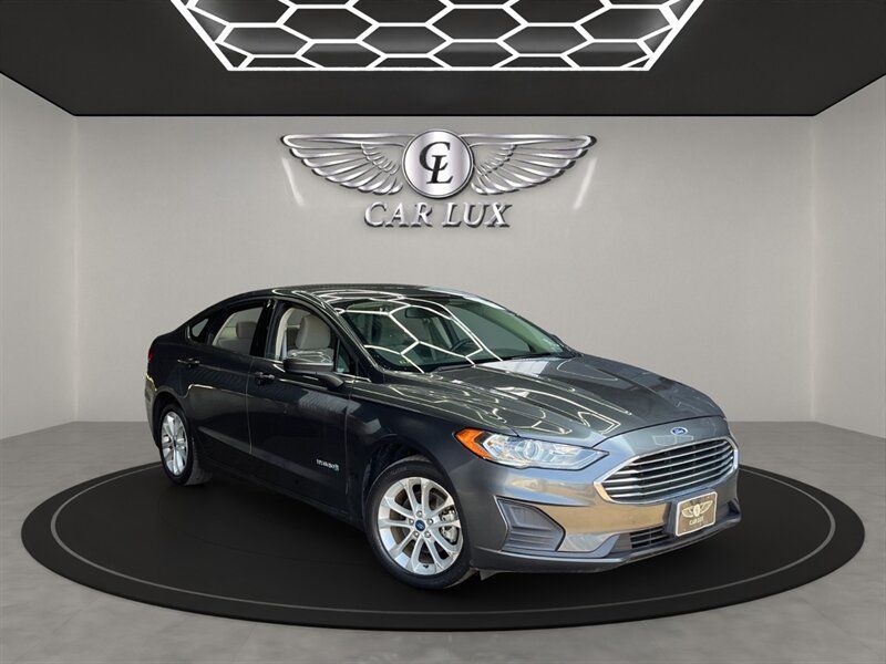 2019 Ford Fusion Hybrid SE