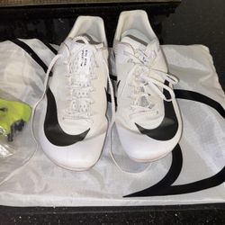 Nike Spikes
