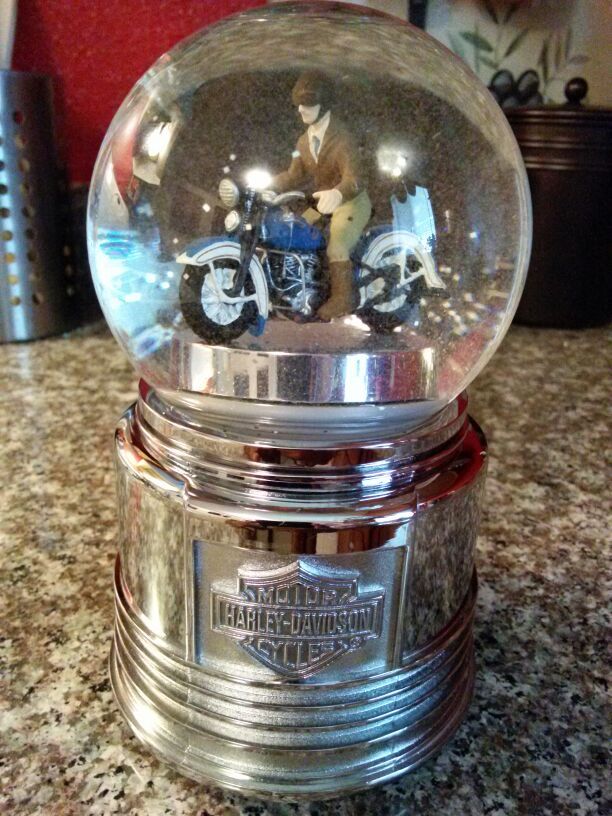 Harley davidson"1936 el knucklehead" water globe