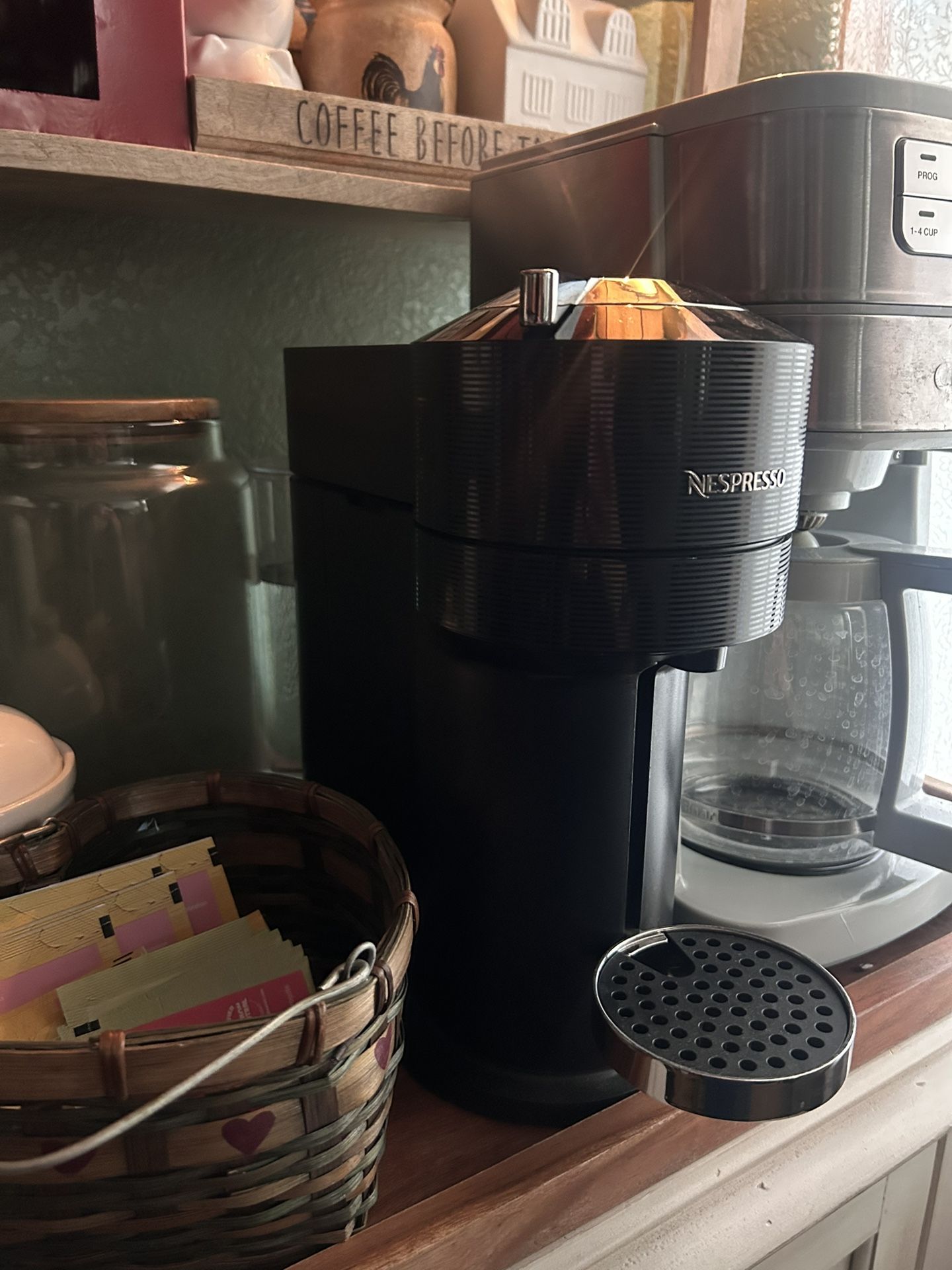 Nesspresso Coffee Maker