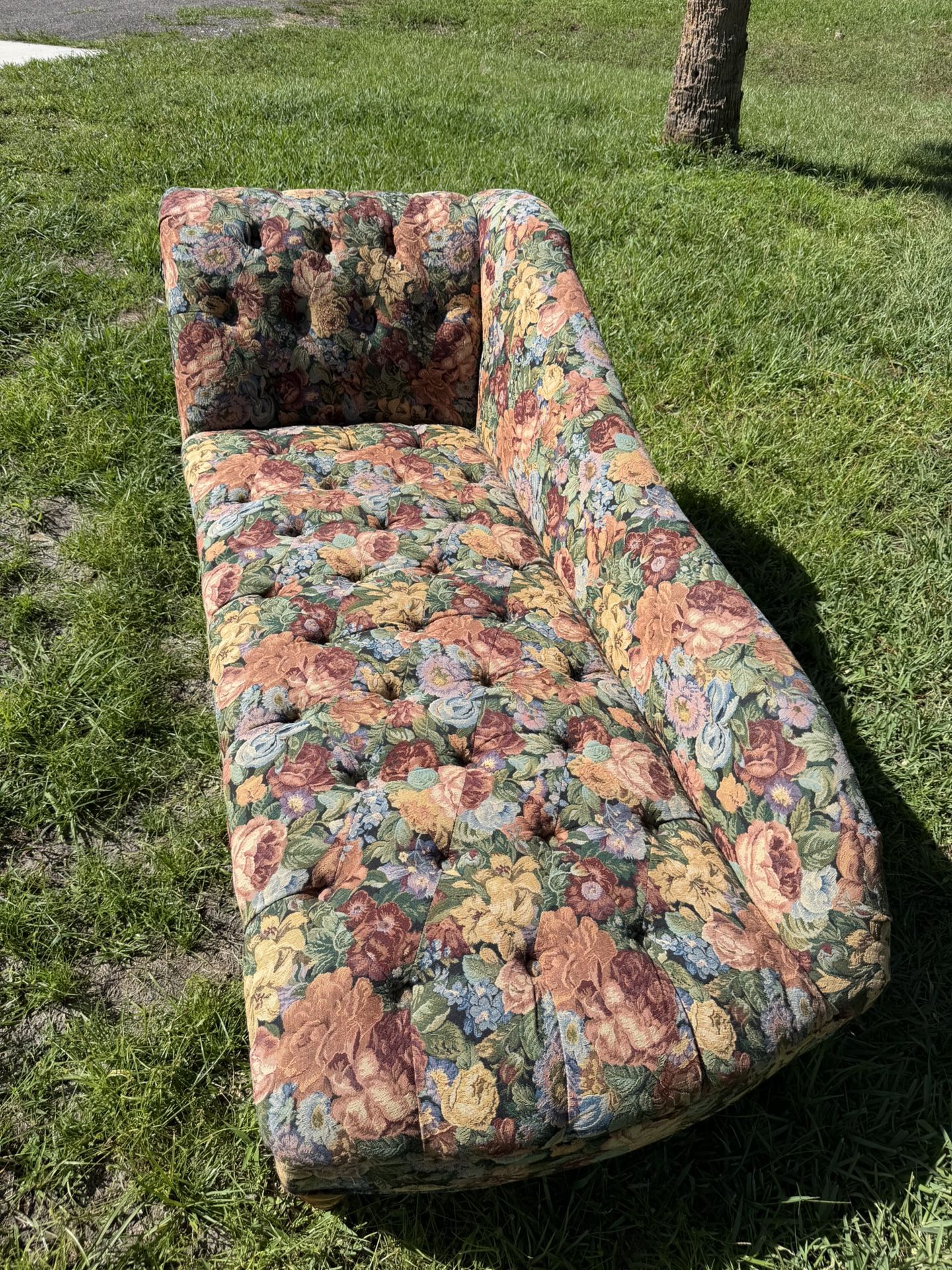 Chaise Lounge Couch 