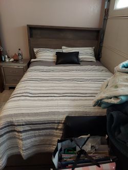 New Bed Queen With Headboard