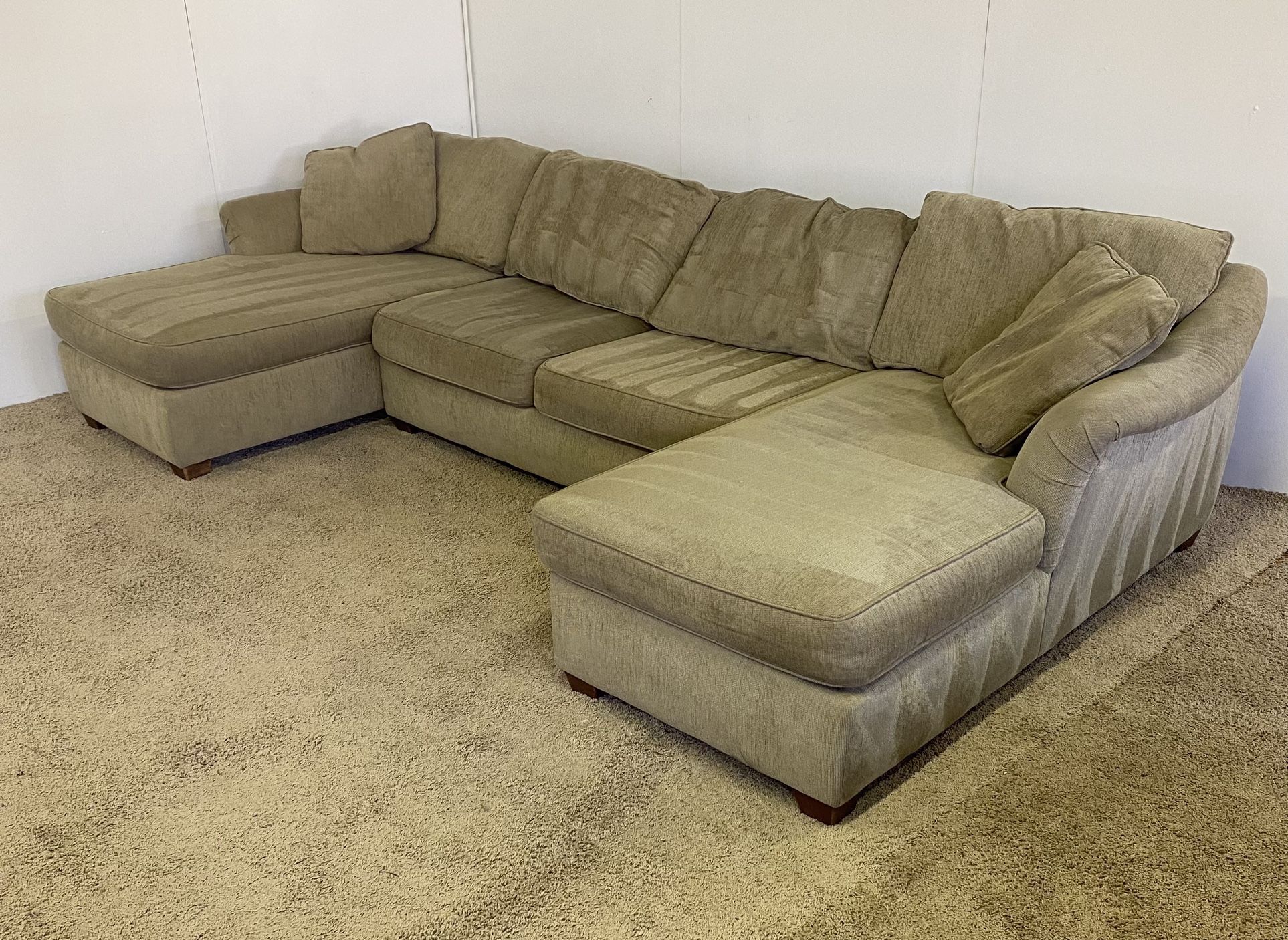 2 Chaise Sectional w/ Delivery