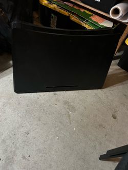 Large monitor riser/stand