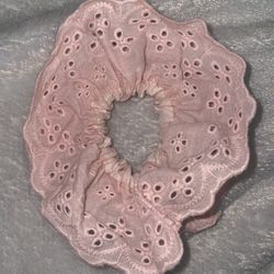 Basic Pink Scrunchie 