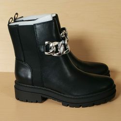 ZBY Chunky Chain Chelsea Boots | Women's Size 8