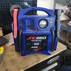 JNC660 Jump Starter