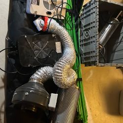 Vivosun 4•4•8 Grow Tent Plus Lots Of Extras 