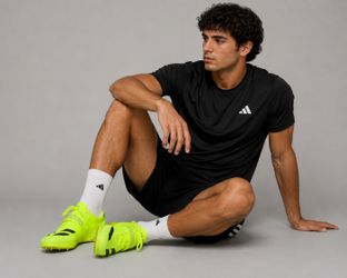 Soccer Cleats 8.5