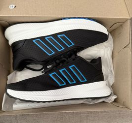 Adidas Men’s size 7