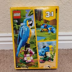 31136 LEGO Creator Exotic Parrot, Brand New. 