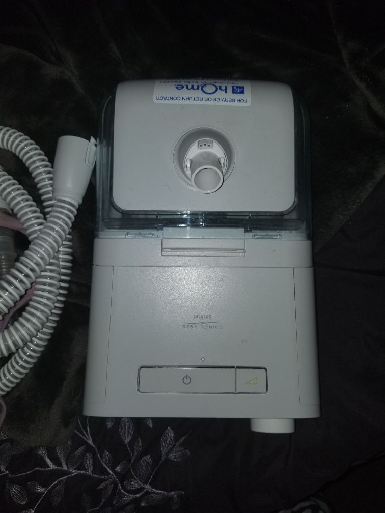 DreamStation Auto CPAP by Philips Respironics