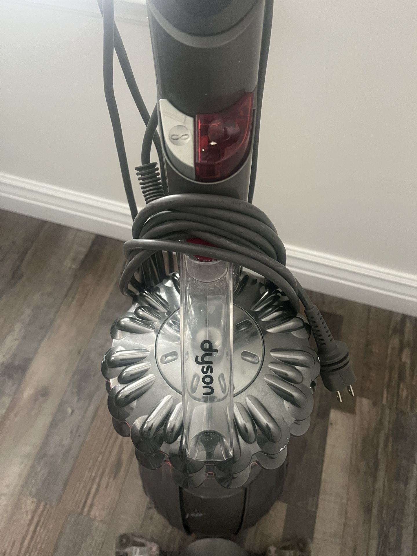 Dyson Vaccum