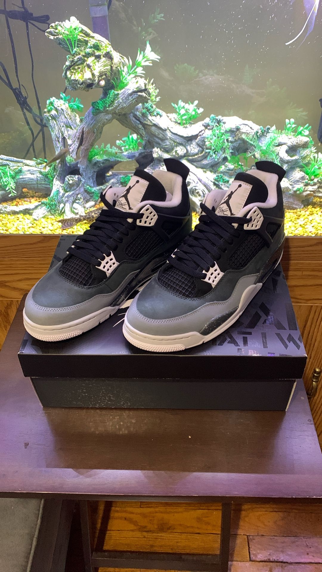 Jordan Retro 4