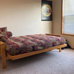 Futon/Couch