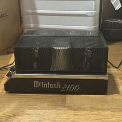 McIntosh MC2100 Amplifier