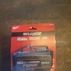 Milwaukee M18 18V Lithium-Ion REDLITHIUM FORGE HD 12.0 Ah Battery Pack