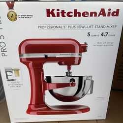 KitchenAid - Professional 5 Plus Series 5 Quart Bowl-Lift Stand Mixer - KV25G0XER - Empire Red