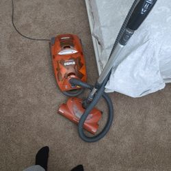 KENMORE PROGRESSIVE HEPA CANISTER