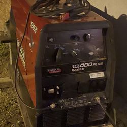 Lincoln 10000 Eagle Welding Machine 