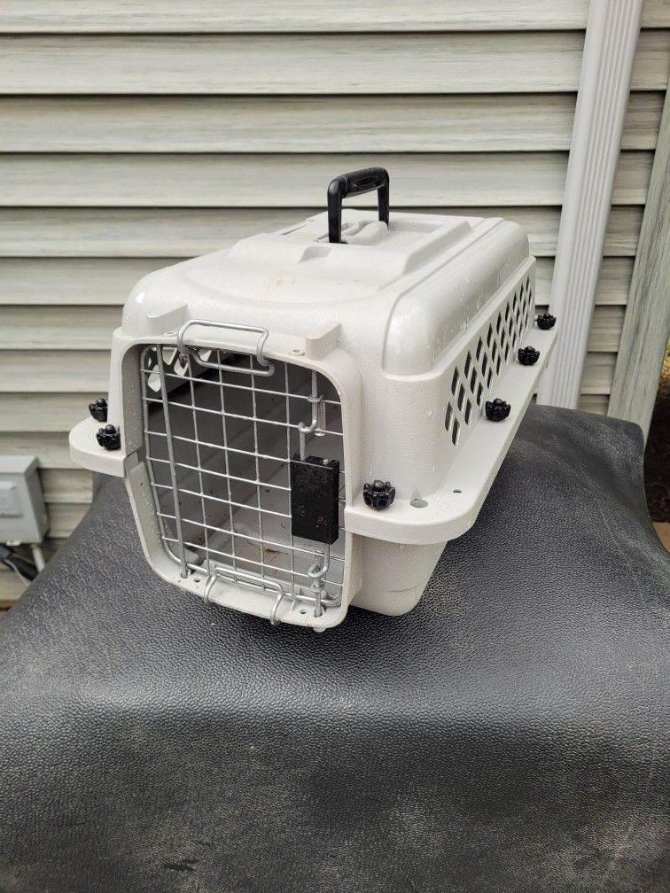 Small Pet Carrier for Dog or Cat