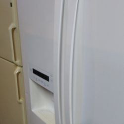 Side By Side Freezer At The Bottom Refrigerator