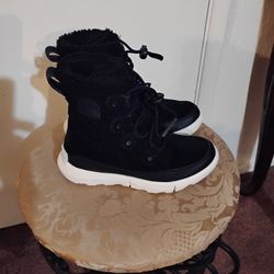 Very Nice & Warm Youth Black Sorel Explorer Cozy Winter Boots Size (2) Located In Reedley 