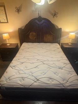 Queen bedroom set